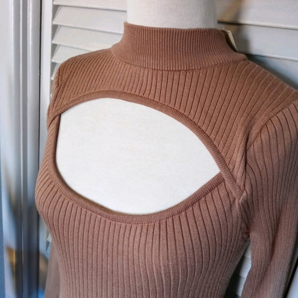 Beige Bodycon Dress - Picture 3 of 7